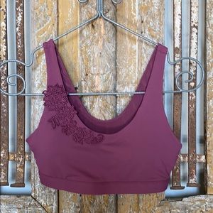 FABLETICS PADDED SPORTS BRA SMALL EXCELLENT